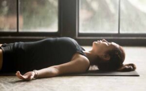 Top (list) nhạc yoga dễ ngủ, ngay lập tức