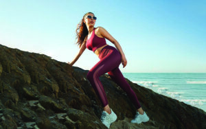 Set đồ được thiết kế phù hợp với vóc người châu Á