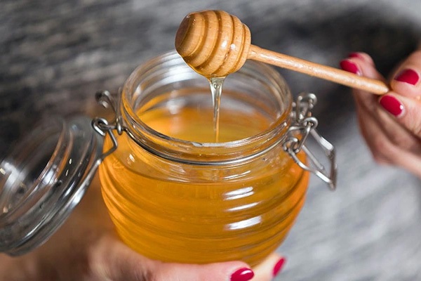 Tuỳ vào cách sử dụng mà mật ong mà sẽ có tác dụng tăng cân hoặc giảm cân khác nhau Tuỳ vào cách sử dụng mà mật ong mà sẽ có tác dụng tăng cân hoặc giảm cân khác nhau