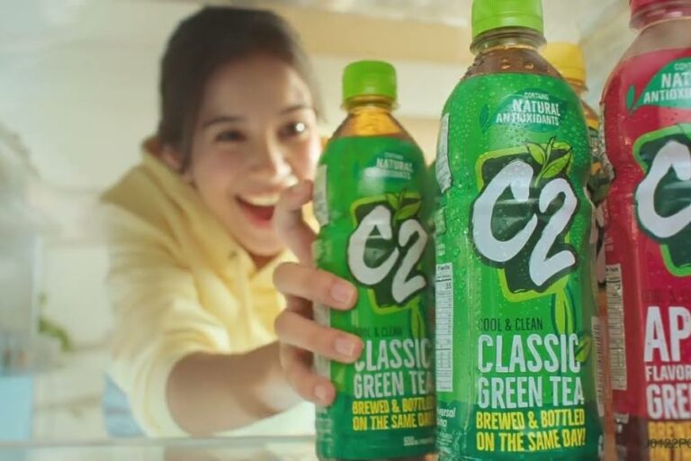 Giải đáp 1 chai C2 bao nhiêu calo? Uống C2 có béo không?