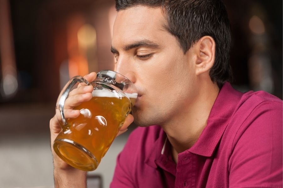 Bia không gây béo nếu uống vừa phải và hợp lý Bia không gây béo nếu uống vừa phải và hợp lý
