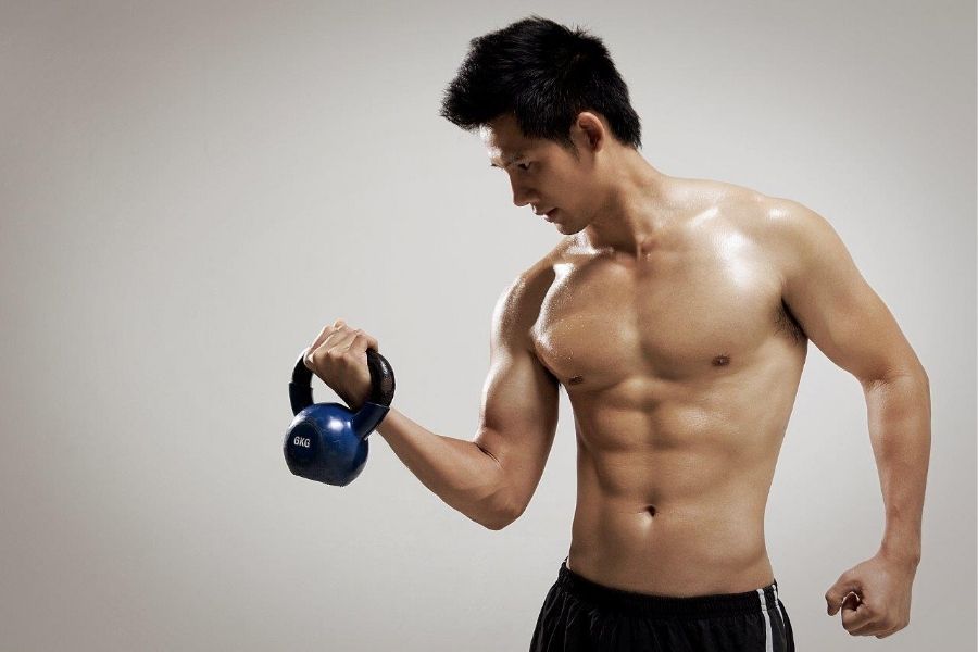 Body nam đẹp là vóc dáng cân đối, khỏe mạnh với tỷ lệ cơ bắp và mỡ cơ thể hợp lý