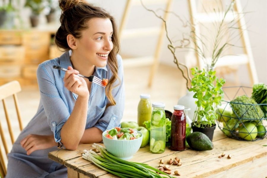 Low carb giúp giảm cân, ổn định đường huyết và tăng cholesterol tốt Low carb giúp giảm cân, ổn định đường huyết và tăng cholesterol tốt